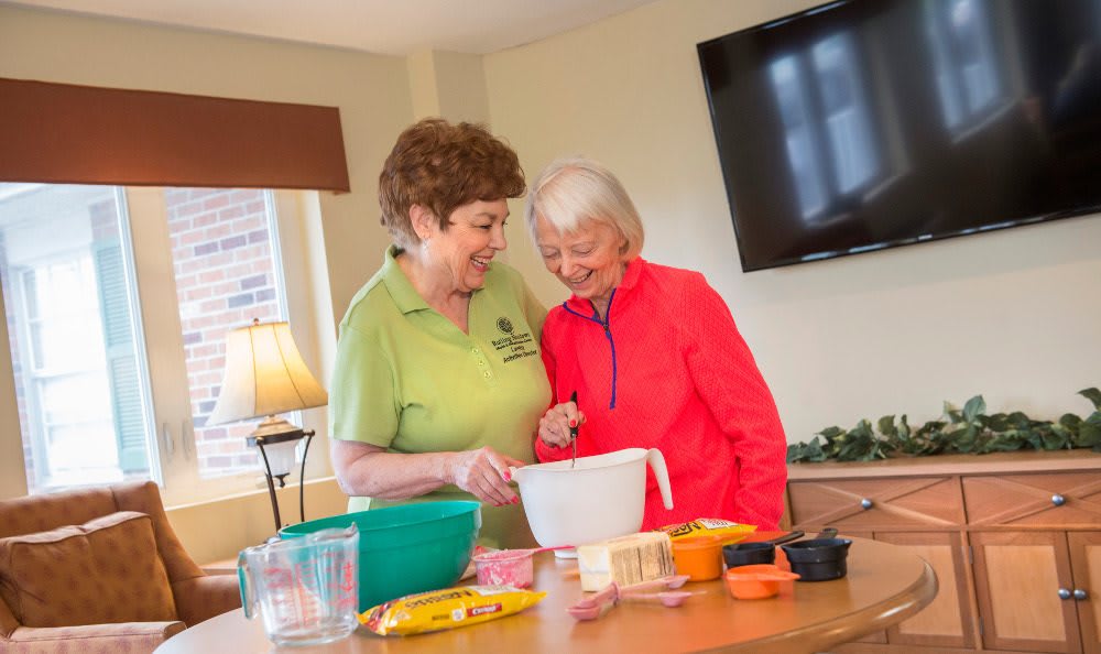 la-fontaine-in-senior-living-residents